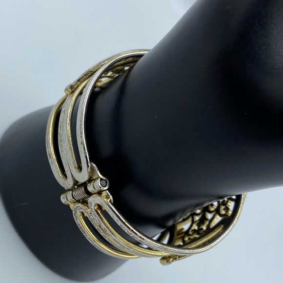 FREE w/Purchase Ornate Gold Tone Oval Shaped Clamper Bracelet - Picture 5 of 15